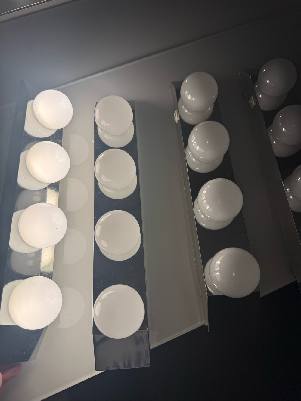 Vanity Mirror LED Bulb Strip Light - White